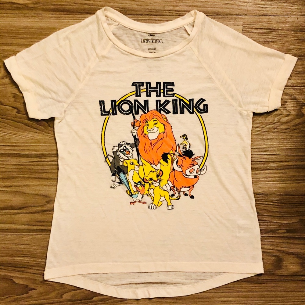 Disney’s The Lion King Graphic T-Shirt